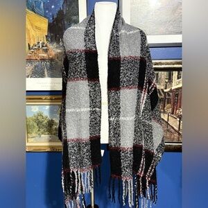 Chic Plaid Scarf in Black, Gray, and Red